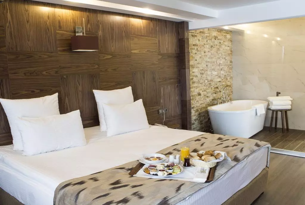 hotel serra samsun_shabavizparvaz_05.jpg